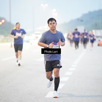 Runner Photo 7303995