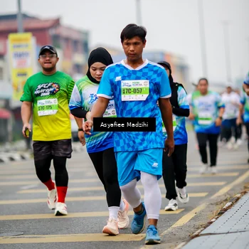 Runner Photo 7304012