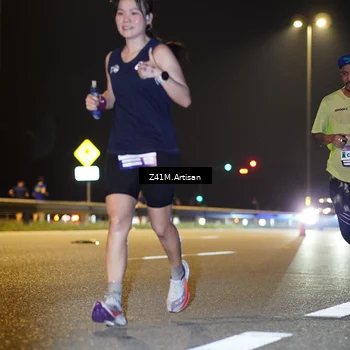 Runner Photo 7304018