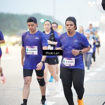 Runner Photo 7304034