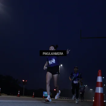 Runner Photo 7304066