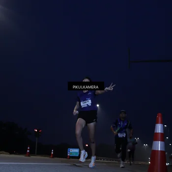 Runner Photo 7304072