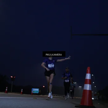 Runner Photo 7304091