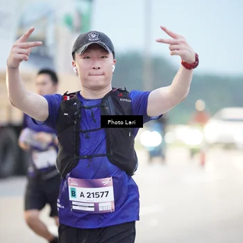 Runner Photo 7304100