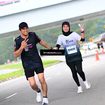 Runner Photo 7304123
