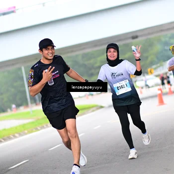 Runner Photo 7304136