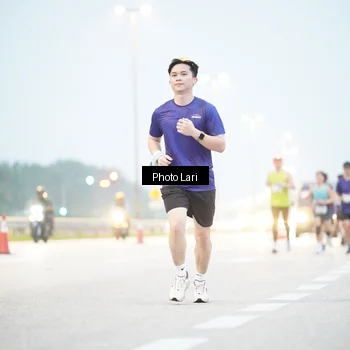 Runner Photo 7304149