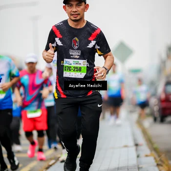 Runner Photo 7304189