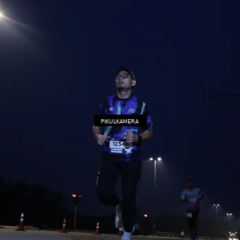 Runner Photo 7304197
