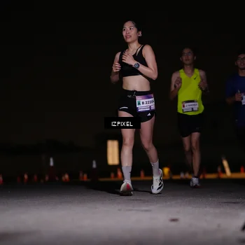Runner Photo 7304240
