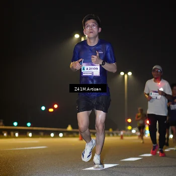 Runner Photo 7304243