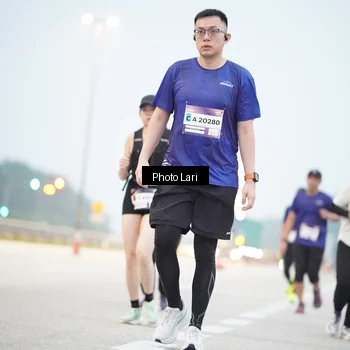 Runner Photo 7304275