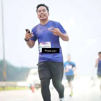 Runner Photo 7304344