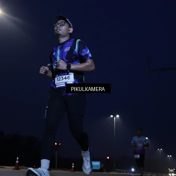 Runner Photo 7304361