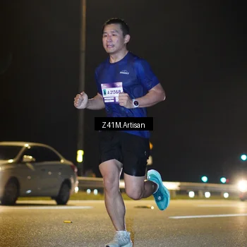Runner Photo 7304366