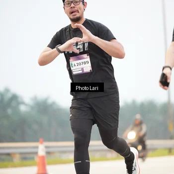 Runner Photo 7304368