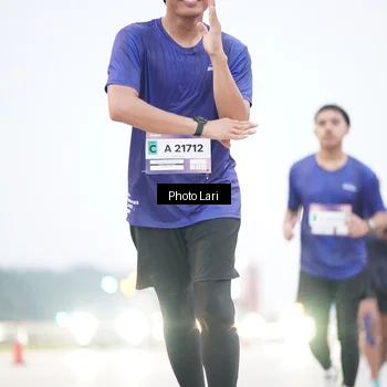 Runner Photo 7304396