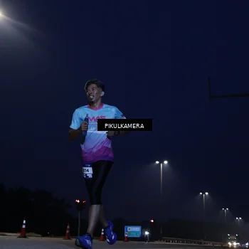 Runner Photo 7304423