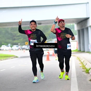 Runner Photo 7304438
