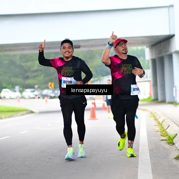 Runner Photo 7304491