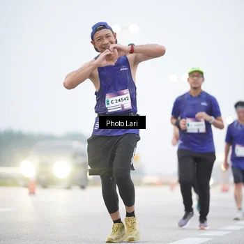 Runner Photo 7304594