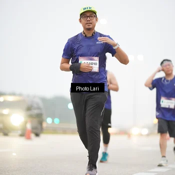 Runner Photo 7304596