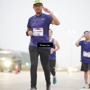 Runner Photo 7304598