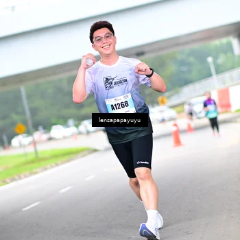 Runner Photo 7304613