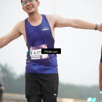 Runner Photo 7304649