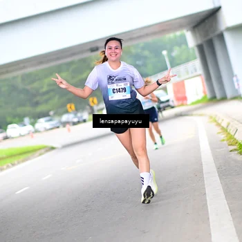 Runner Photo 7304654