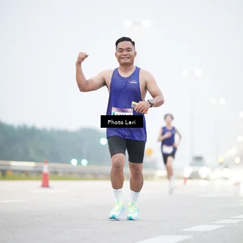 Runner Photo 7304671
