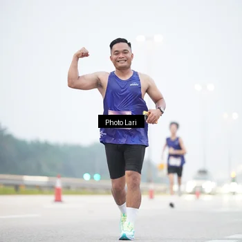 Runner Photo 7304673