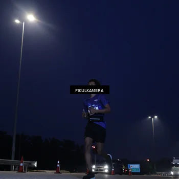 Runner Photo 7304675