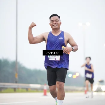 Runner Photo 7304684