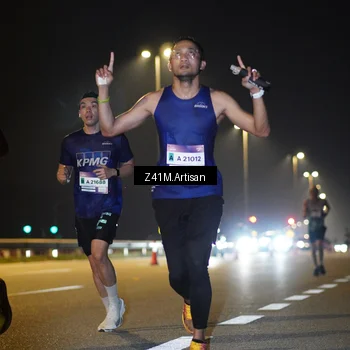 Runner Photo 7304688