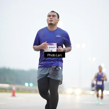 Runner Photo 7304701
