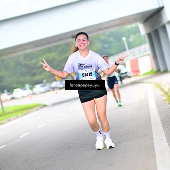 Runner Photo 7304706
