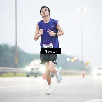 Runner Photo 7304707