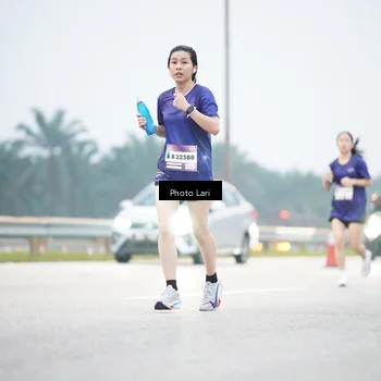 Runner Photo 7304711