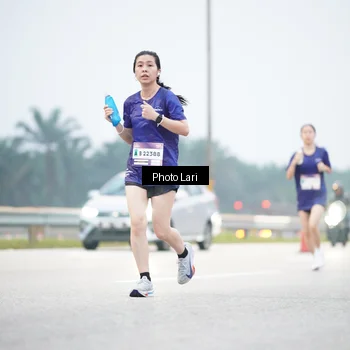 Runner Photo 7304712