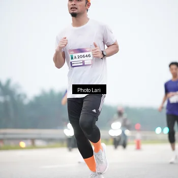 Runner Photo 7304716