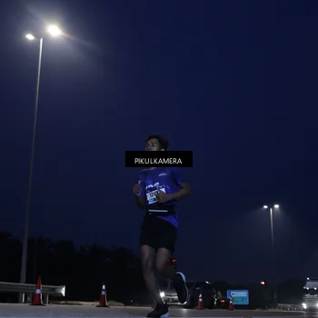 Runner Photo 7304724