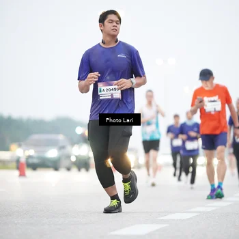 Runner Photo 7304737