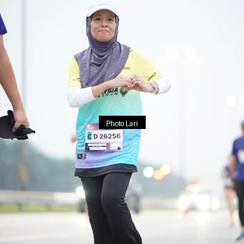Runner Photo 7304757