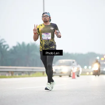 Runner Photo 7304765