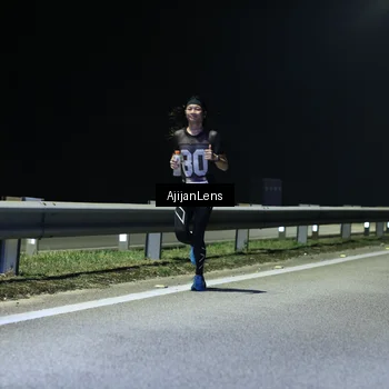 Runner Photo 7304771