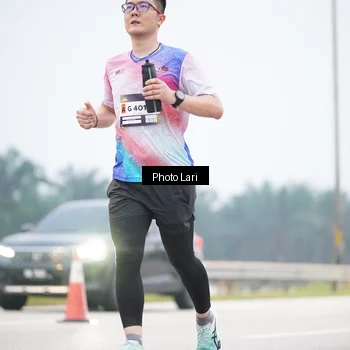 Runner Photo 7304773