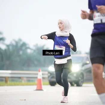 Runner Photo 7304781