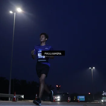 Runner Photo 7304802