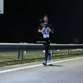 Runner Photo 7304812